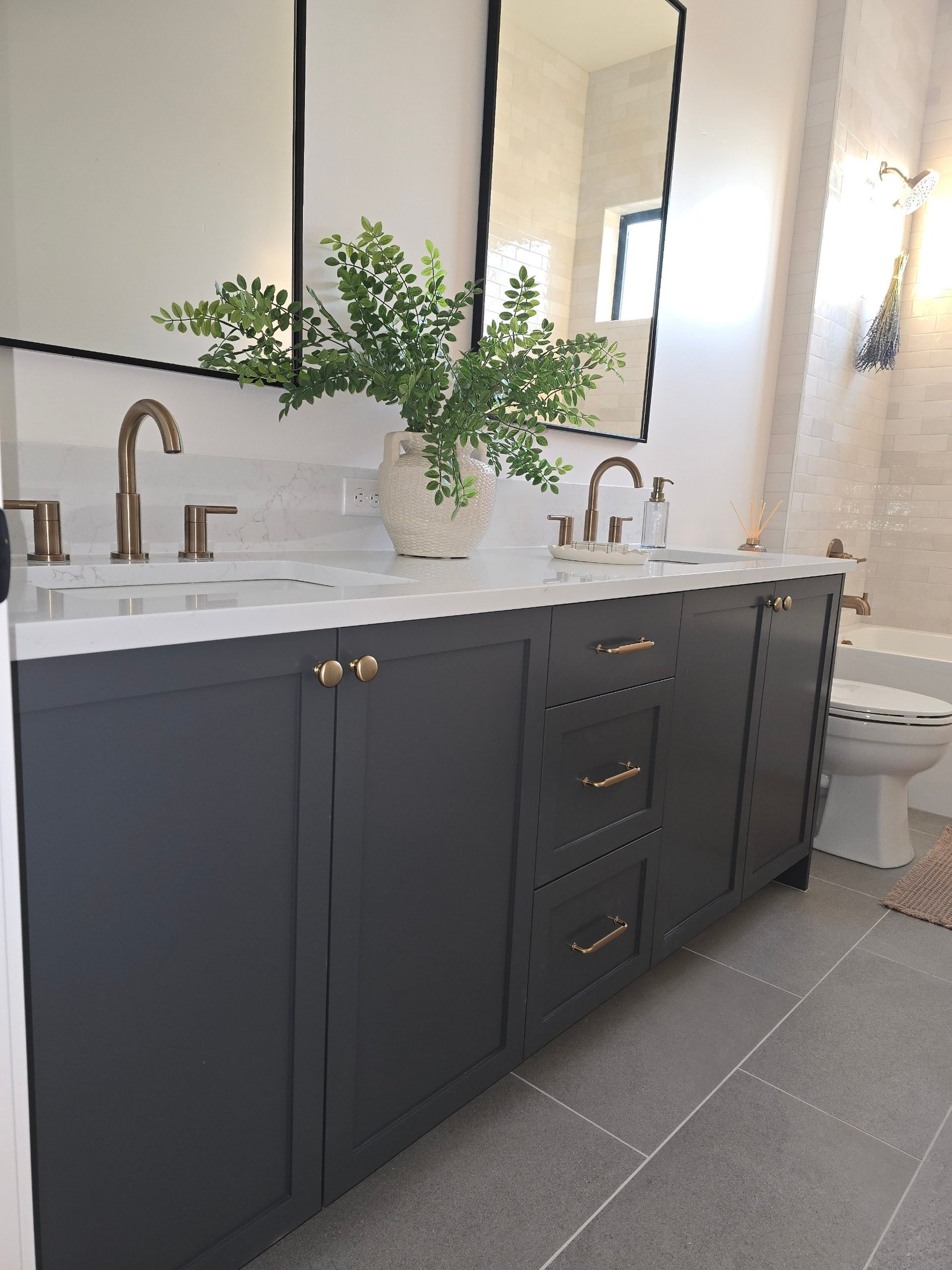 Custom bathroom vanity by Bro Wood